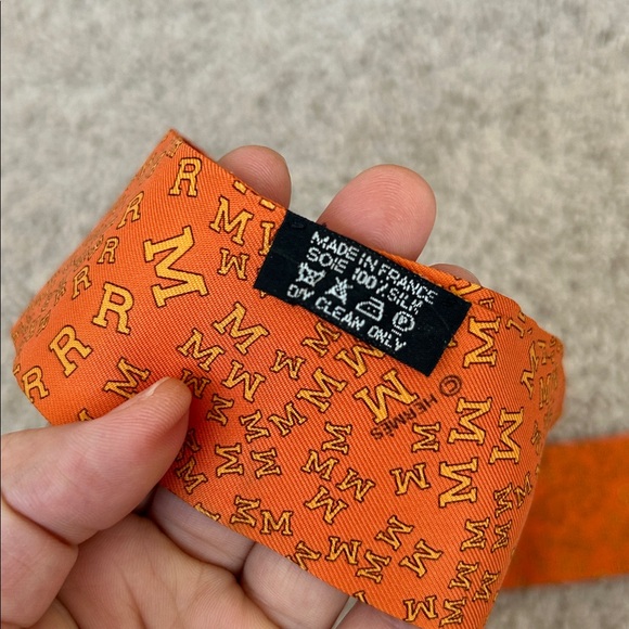 Hermes 100% silk twilly. - Picture 4 of 8